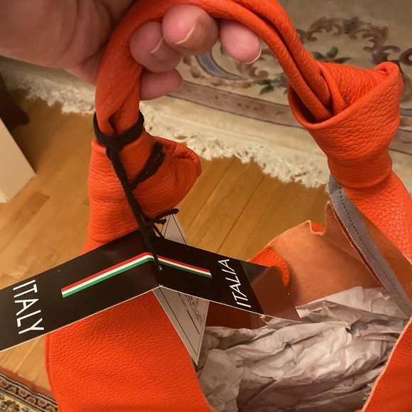 NWT VIOLA CASTELLANI Made In Italy Leather Slouchy Hobo With Knots - Picture 10 of 11